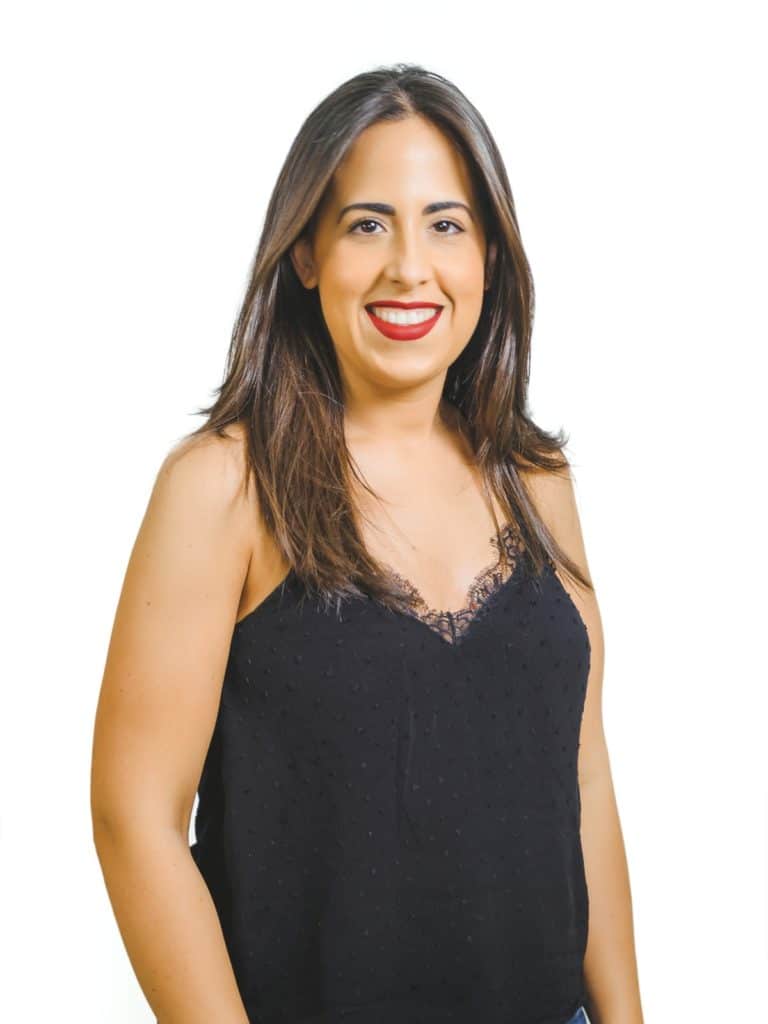 Ana María Hernández Castillo Presidenta y Directora